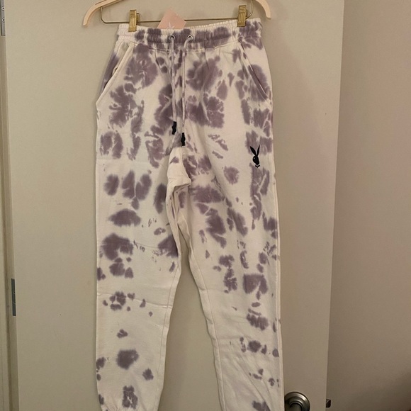 🔄 Playboy Grey Tie Dye Oversized Joggers - Picture 5 of 7